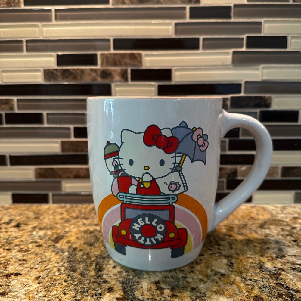 Hello kitty mug - Picture 3 of 3